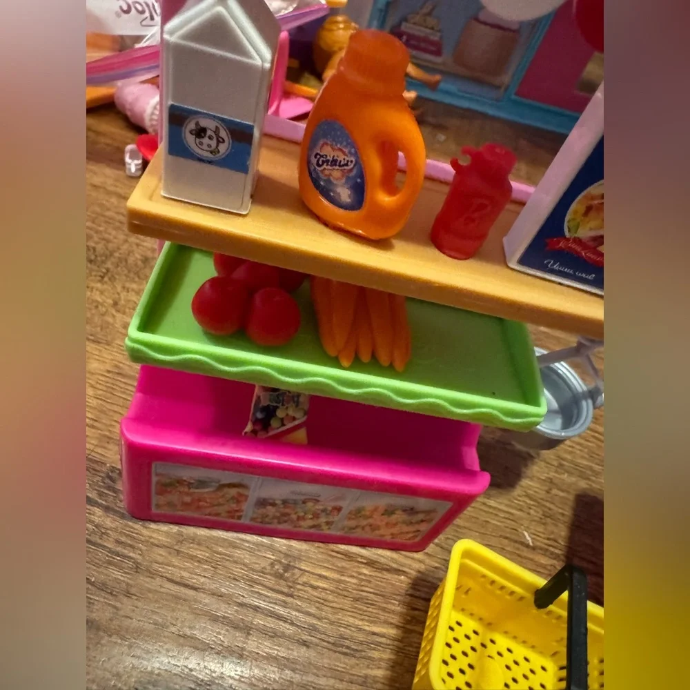 Barbie Chelsea snack stand play set (retired)